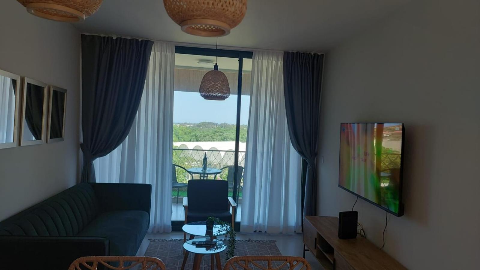 Liz suite Caesarea Exterior foto